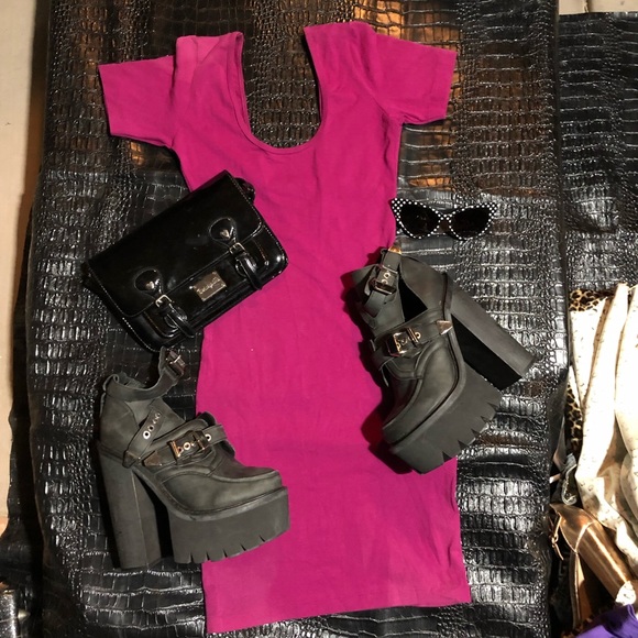 {American Apparel} 🍭Fuschia Pink Body Con Dress - Picture 1 of 6